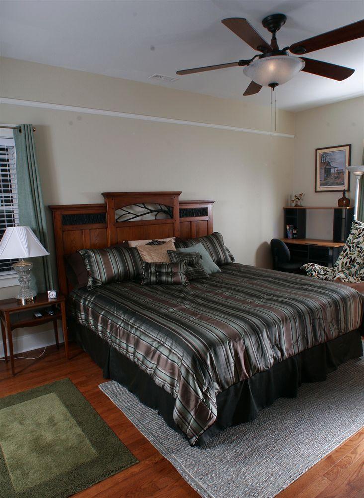 Seven Oaks Bed & Breakfast Highpoint Extérieur photo